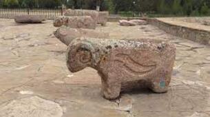 Koç Başlı Mezar Taşları