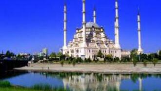 Adana Gezilecek Yerler ve Tarihi Yerler