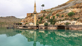 Halfeti Gezilecek Yerler ve Tarihi Yerler