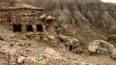 Seben Kaya Evleri Seben