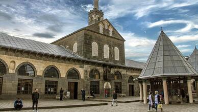 Diyarbakır Ulu Camii