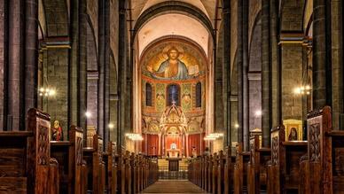 Surp Santuht Ermeni Kilisesi