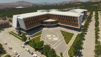 Fırat Üniversitesi