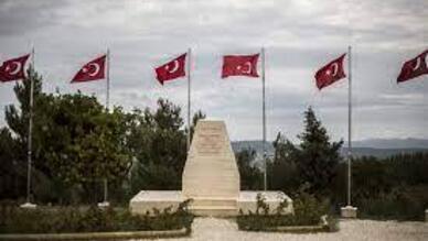 Üsteğmen Nazif Çakmak Anıtı