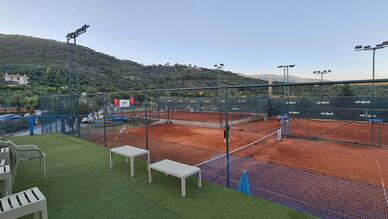 Afrodit Tenis Kulübü