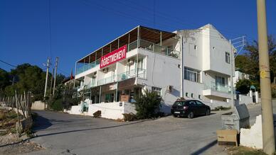 Karaburun Öğretmenevi ve Akşam Sanat Okulu