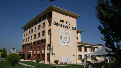 Pamukkale 80.Yıl Öğretmenevi