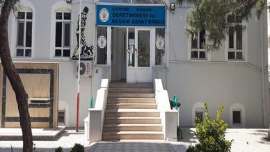 Keşan Öğretmenevi ve Akşam Sanat Okulu