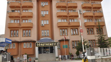 Karaman Merkez Öğretmenevi ve Akşam Sanat Okulu