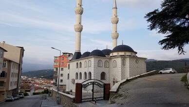Çamlı Tepe Camii Gemlik