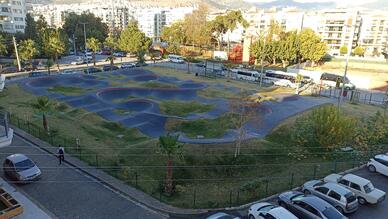 Karşıyaka Zeynep Arslan Bisiklet Parkı