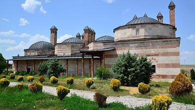 Seyyid Sultan Şücaaddin Veli Külliyesi