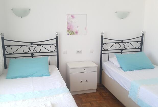 Ayvalık Pansiyon - Görsel 3