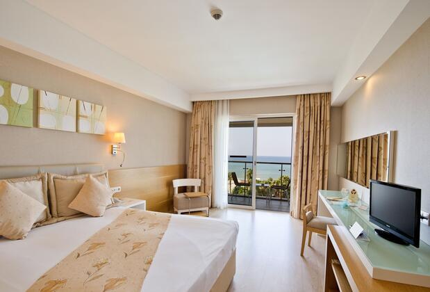 Trendy Palm Beach Hotel - Görsel 27