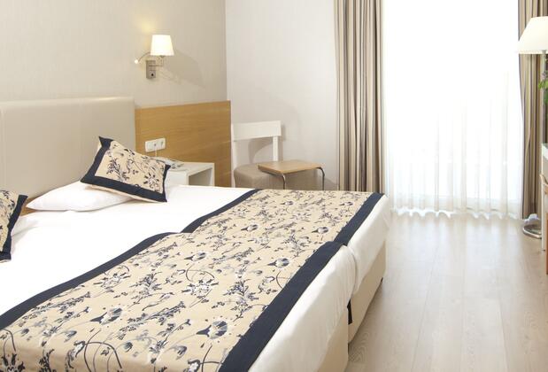 Trendy Palm Beach Hotel - Görsel 33