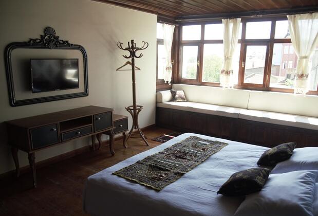 Tarihi Küçük Ağa Konağı - Görsel 3