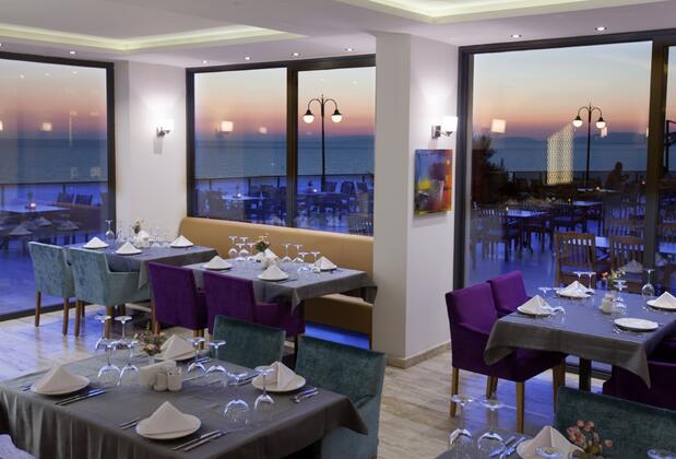 Neopol Hotel Deluxe - Görsel 10