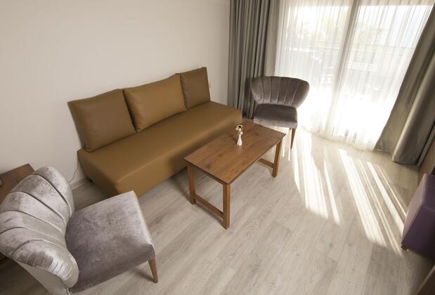 Neopol Hotel Deluxe - Görsel 22