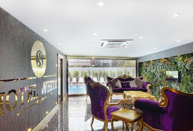 S White Hotel - Görsel 3