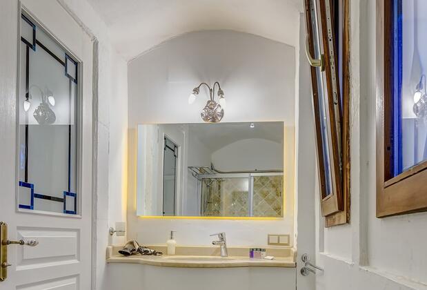 Cunda Battalos Küçük Otel - Görsel 4