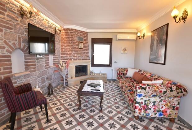 Cunda Rooms Butik Otel - Görsel 3