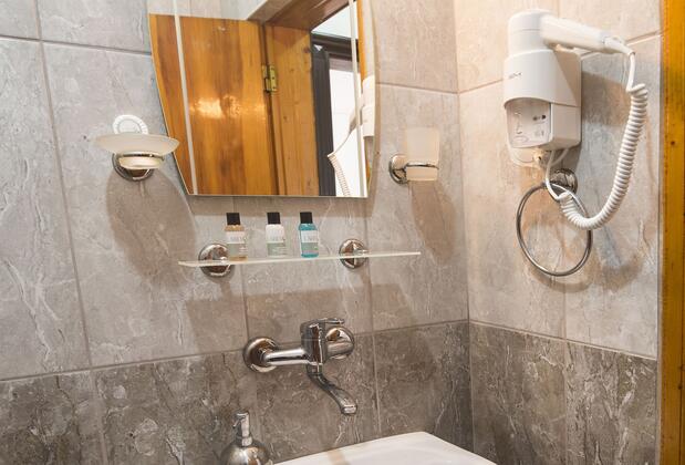 Hotel Paris - Görsel 13