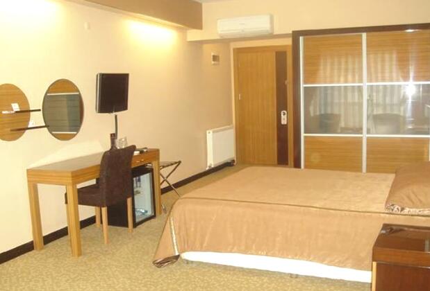 Hotel La Bella - Görsel 12