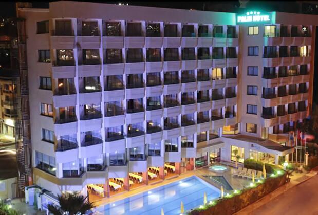 Palm Hotel - Görsel 2