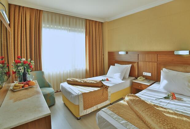 The Center Hotel - Görsel 4