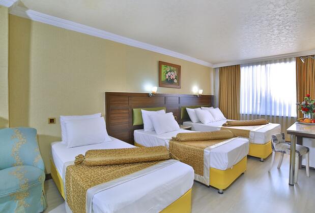 The Center Hotel - Görsel 5