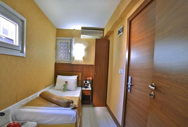 The Center Hotel - Görsel 12