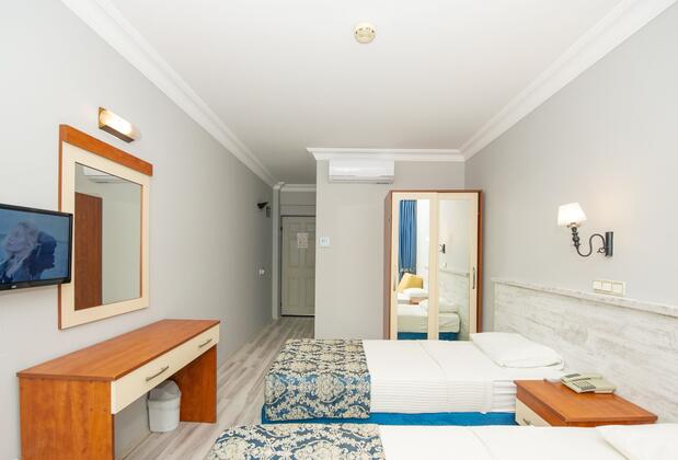 Golden Moon Hotel - Görsel 11