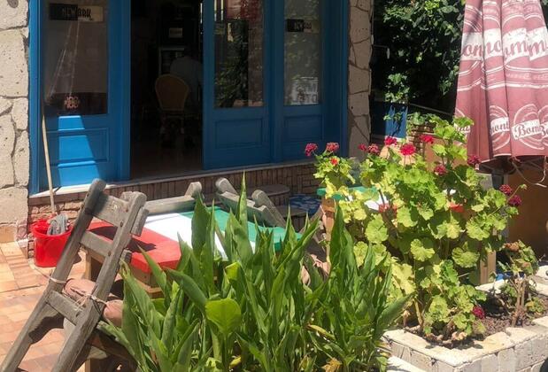 Times Apart - Görsel 3