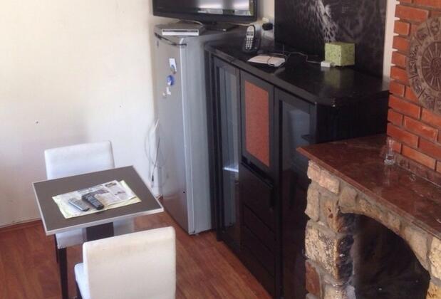 Times Apart - Görsel 23