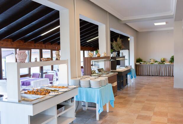 Palm Beach Otel Küçükkuyu - Görsel 10