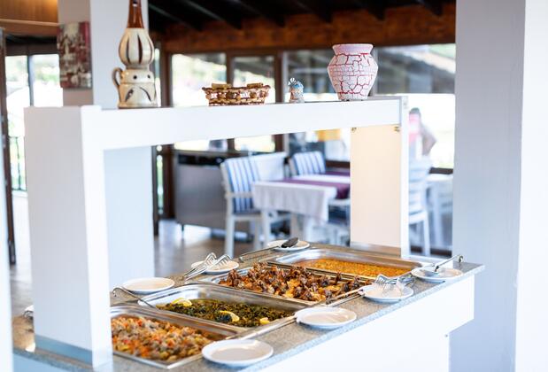 Palm Beach Otel Küçükkuyu - Görsel 11