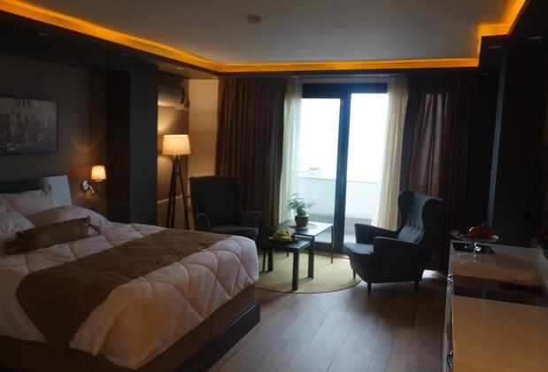 Yakamoz Hotel & By Çapa Balık - Görsel 7