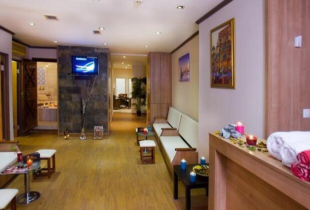 Carlton Hotel - Görsel 4