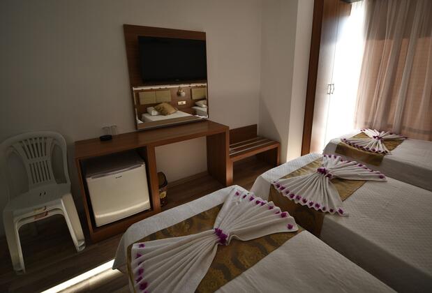 Demirci Hotel - Görsel 23