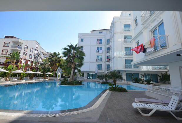 Hun Club - Görsel 6