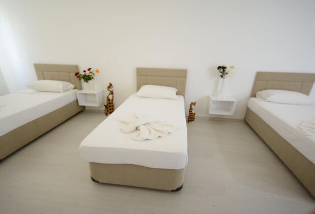 Hun Club - Görsel 4