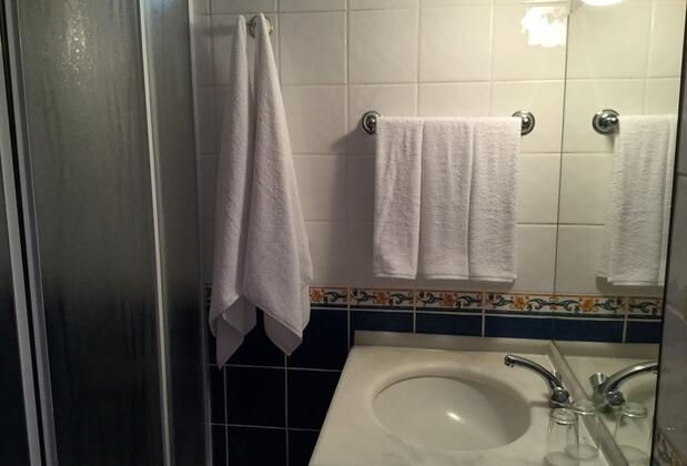 Hotel Holiday Apart - Görsel 6