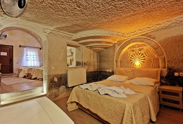 Falcon Cave Suites - Görsel 10