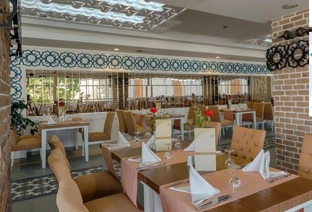 Best Western Plus Khan Hotel - Görsel 6