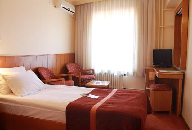 Uk Ankara Hotel - Görsel 12