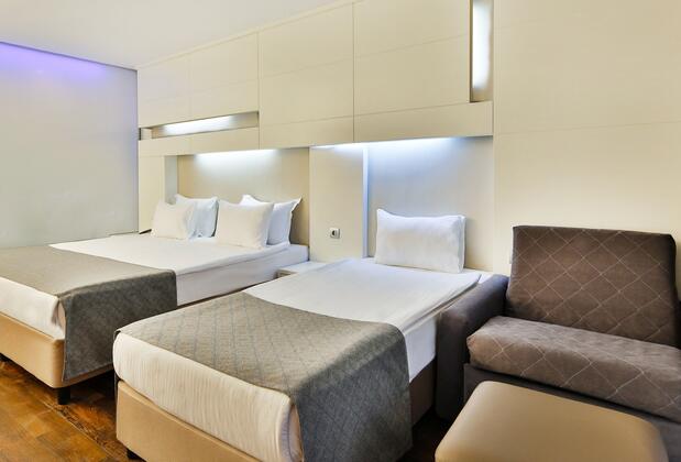 Nirvana Cosmopolitan Hotel - Görsel 22