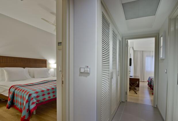 Lara Barut Collection - Görsel 39