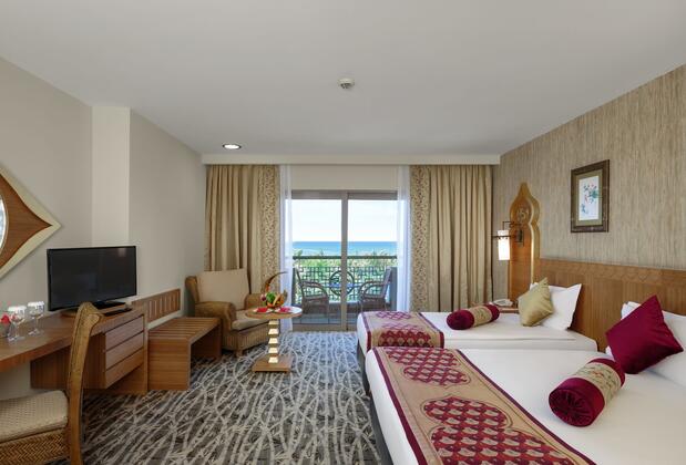 Royal Dragon Hotel - Görsel 8