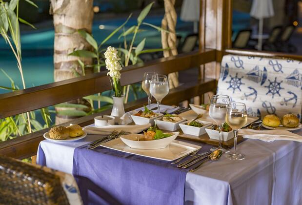 Royal Dragon Hotel - Görsel 19