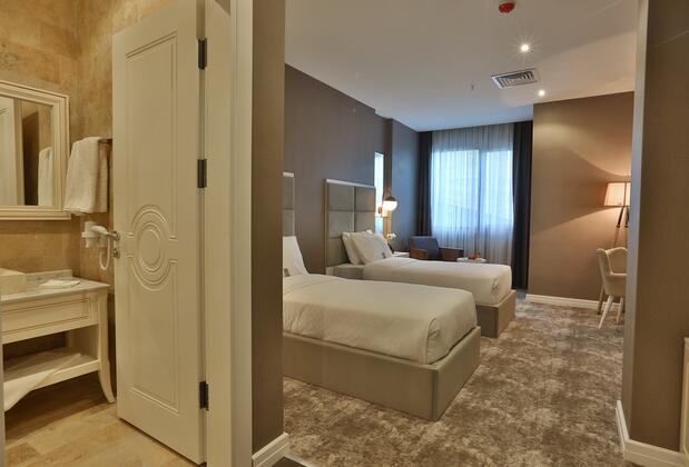 Royal Comfort Hotel - Görsel 27